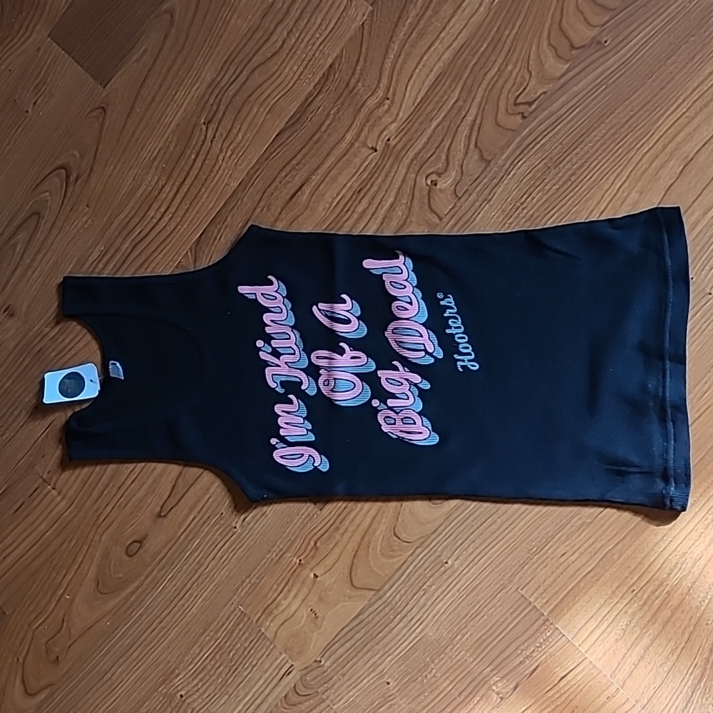 NWT Hooters black ribbed tank top - Picture 5 of 15